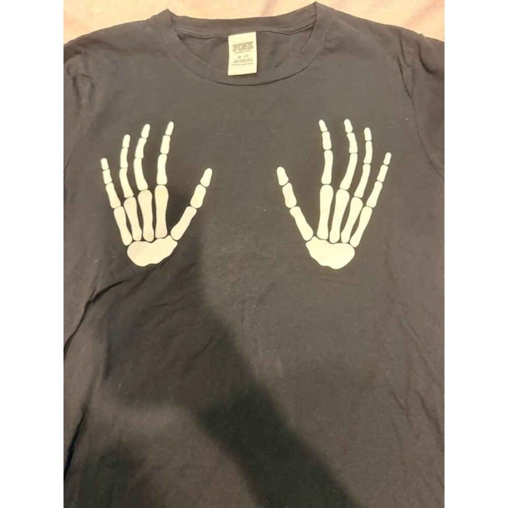 Women’s t shirt